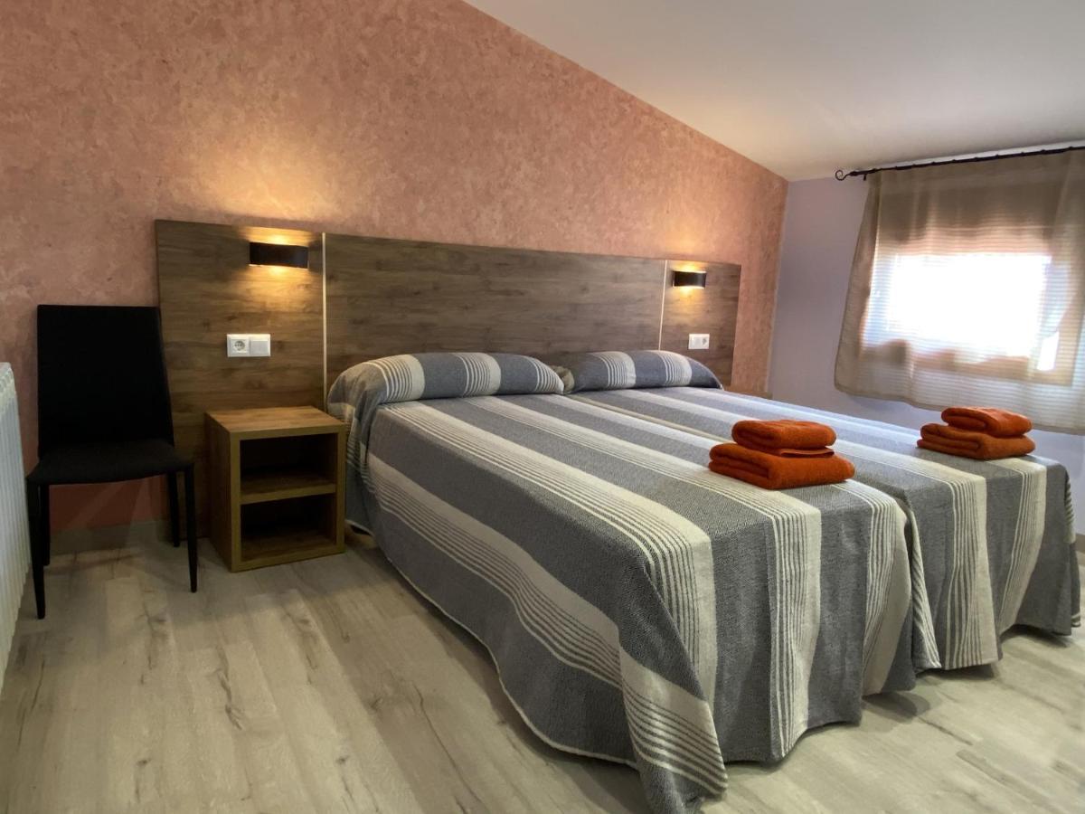 Apartamentos De Turismo Rural Las Eras Castelserás Kültér fotó