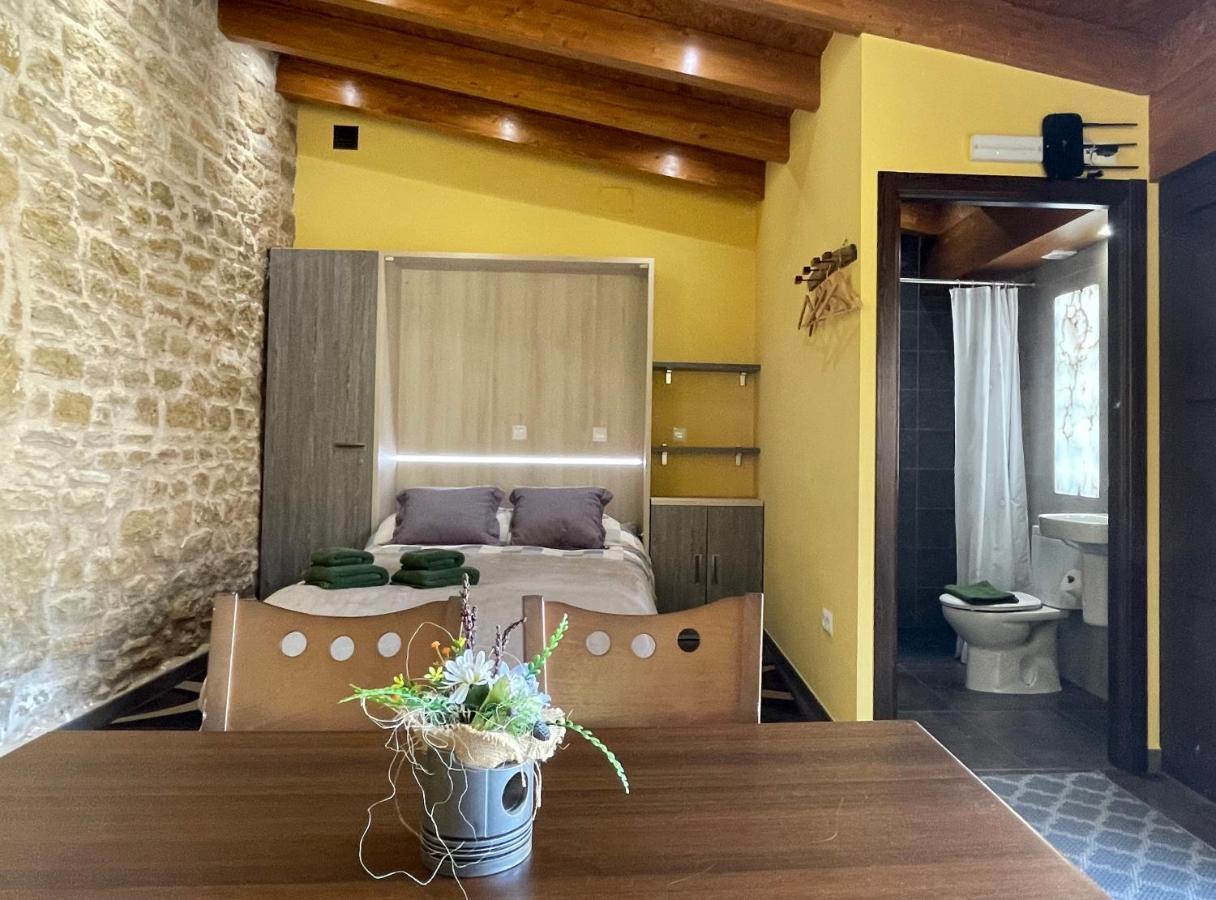 Apartamentos De Turismo Rural Las Eras Castelserás Kültér fotó