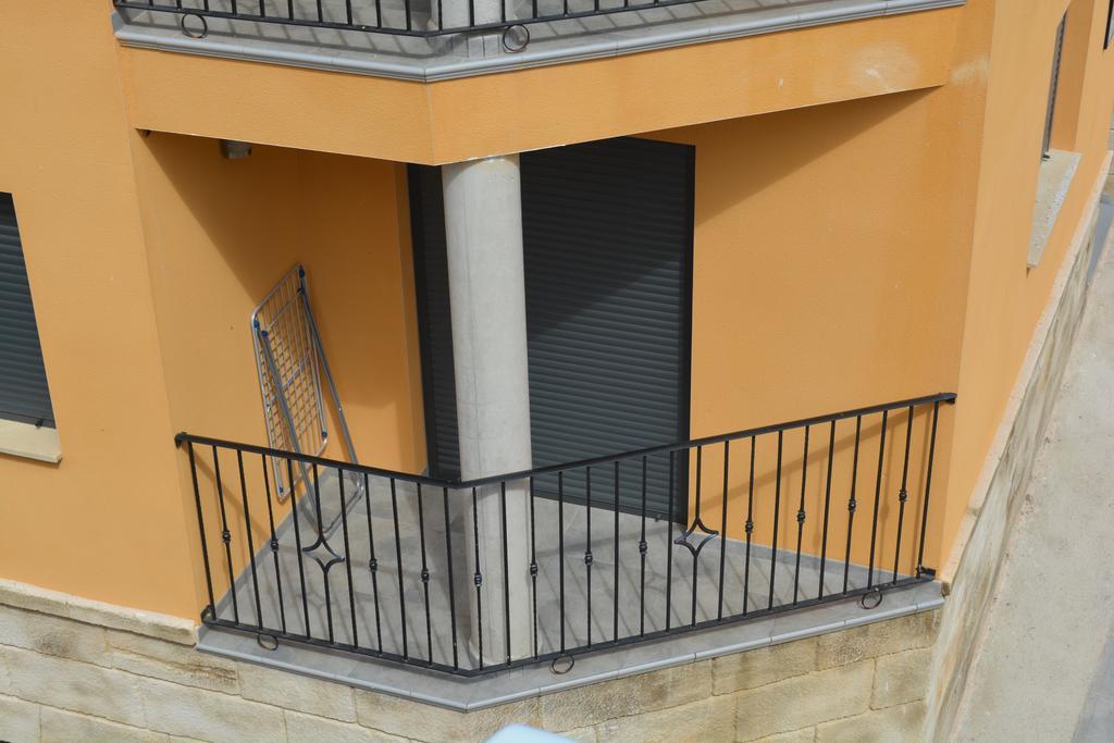Apartamentos De Turismo Rural Las Eras Castelserás Kültér fotó