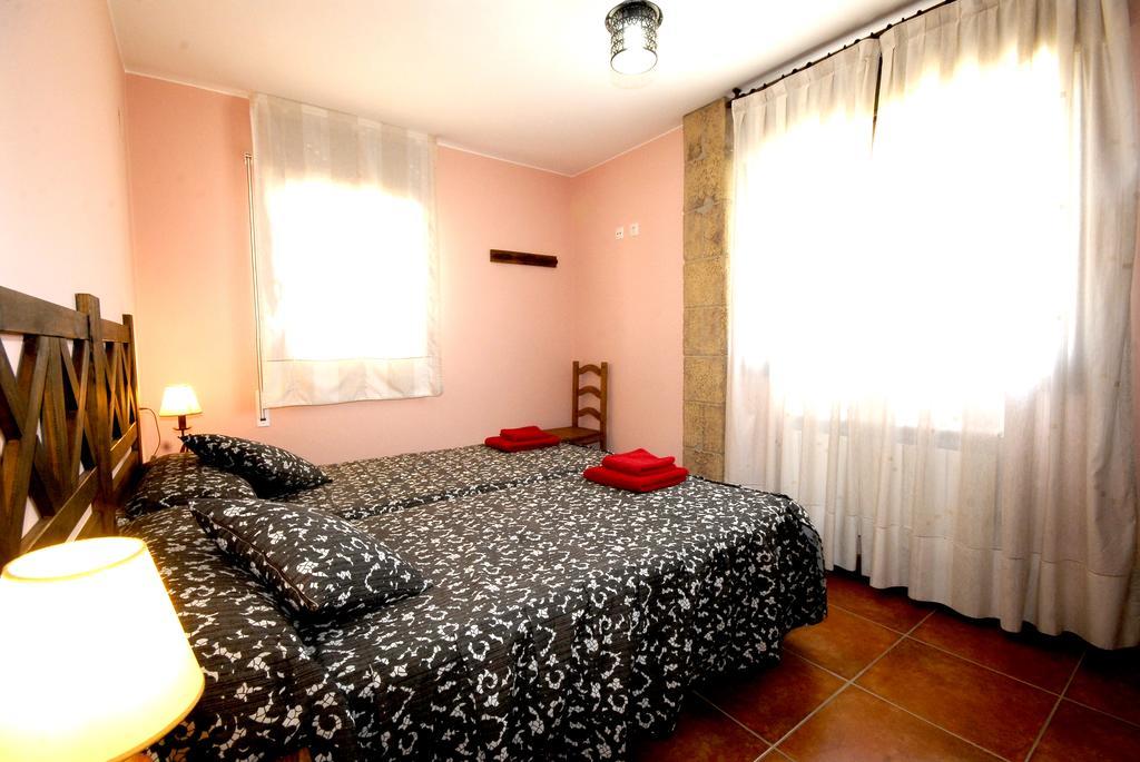 Apartamentos De Turismo Rural Las Eras Castelserás Kültér fotó